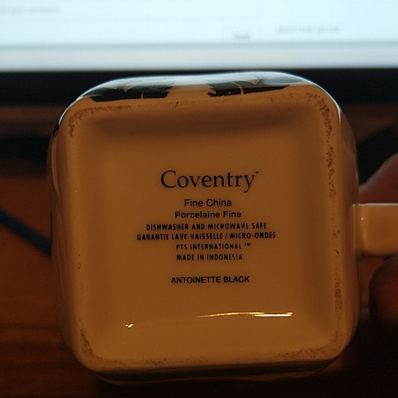 ☕Mugs by Coventry☕  VINTAGE - Picture 3 of 3